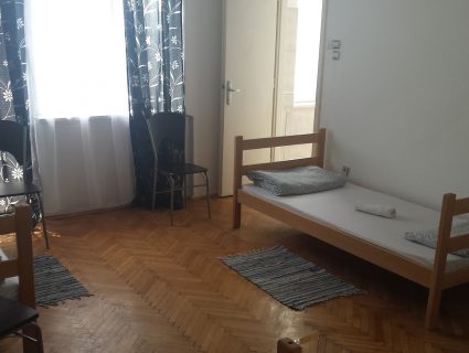 4 bed mixed dorm with shared bathroom